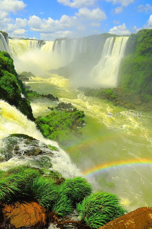 巴西/阿根廷的伊瓜苏瀑布、魔鬼咽喉和彩虹雨林